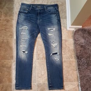 *SOLD* American Eagle Jean's